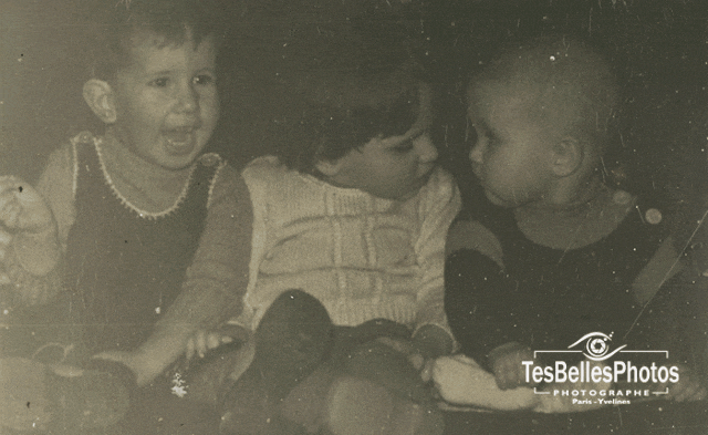 Retouche d'une image floue d'enfants vintage
