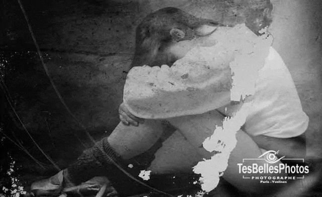 Photo ancienne restaurée – suppression des déchirures, taches et défauts pour un rendu net