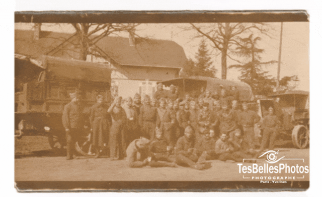 Photo ancienne de soldats restaurée
